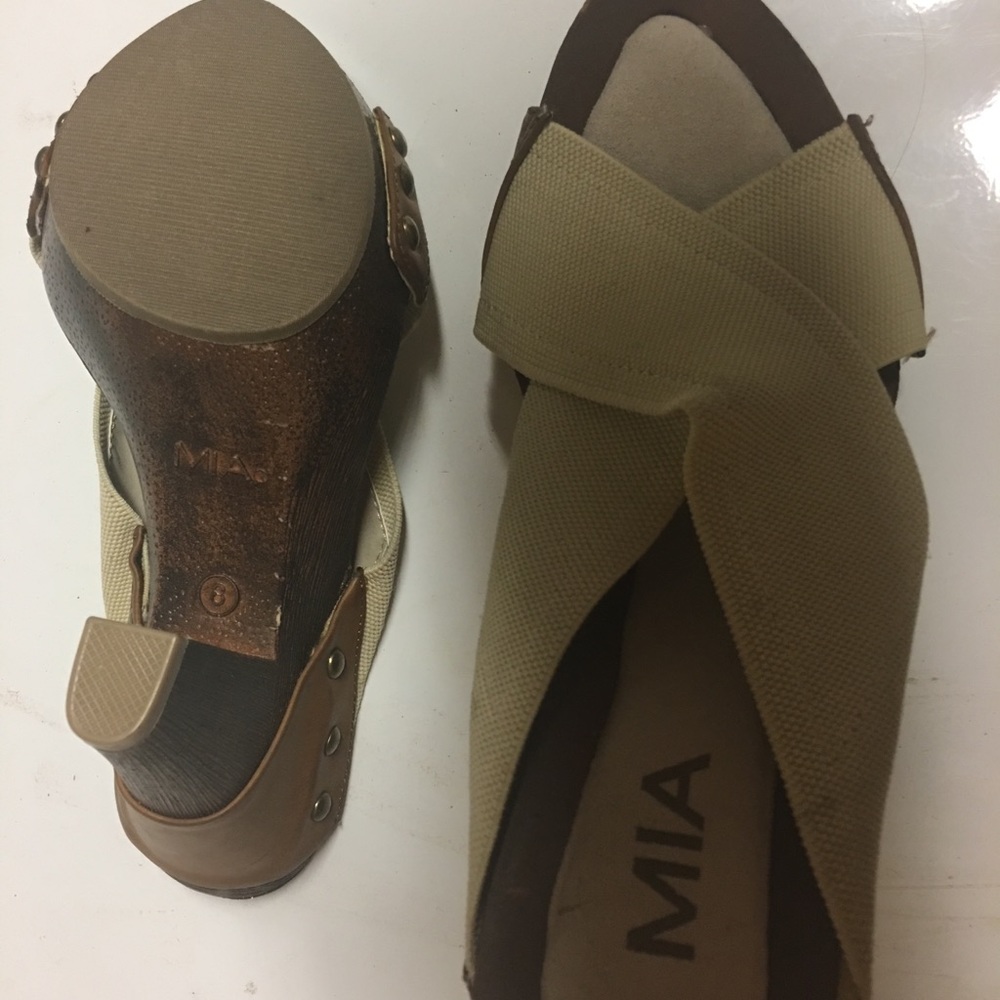♥️❤️GREAT SHOES♥️♥️worn once EXCELLENT condition